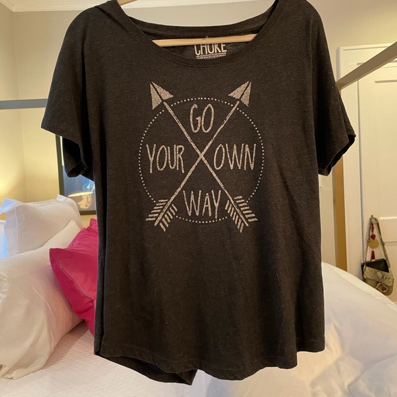 Black graphic tee “go your own way” - Picture 3 of 3